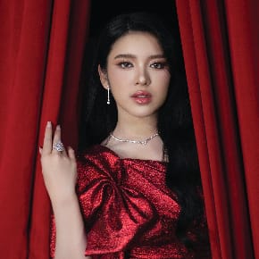 Tiara Andini Profile Image